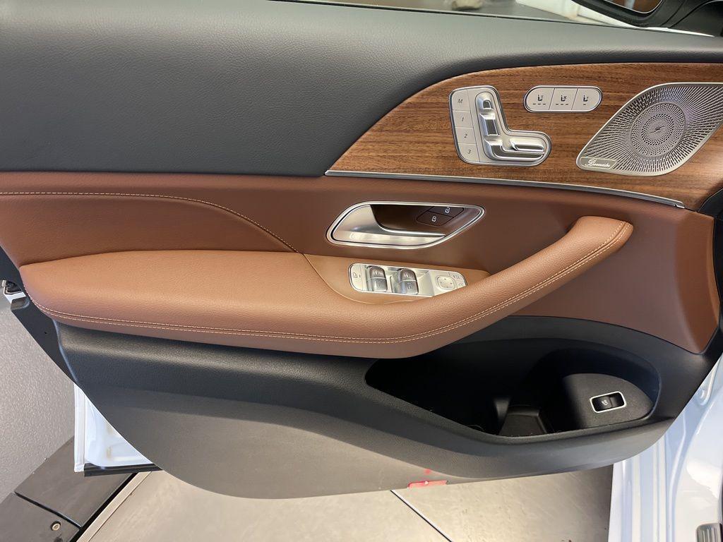 new 2026 Mercedes-Benz GLE 350 car, priced at $74,435