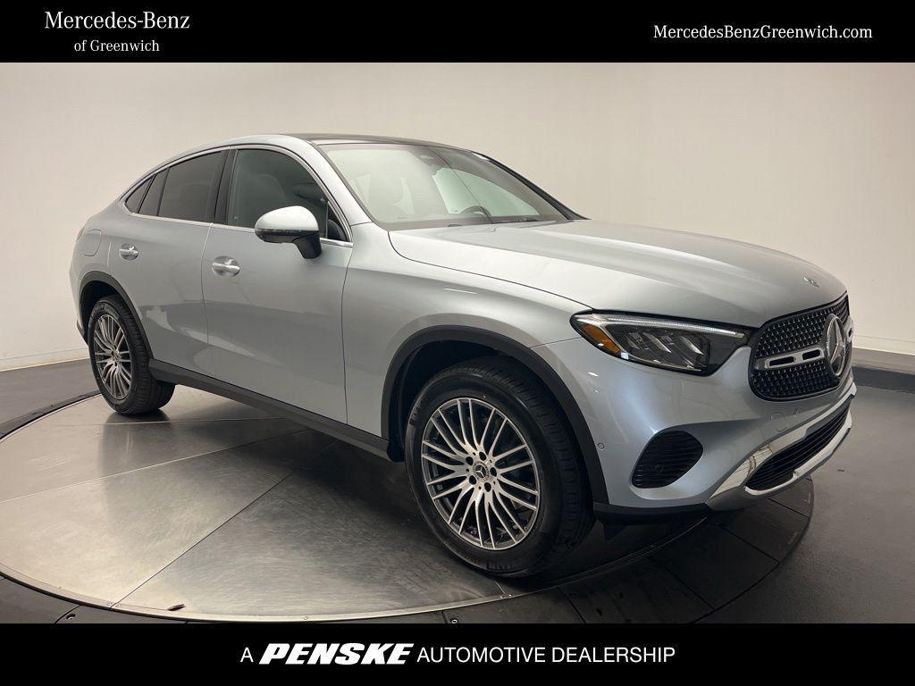 new 2026 Mercedes-Benz GLC 300 car, priced at $62,035