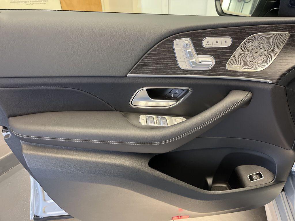 new 2026 Mercedes-Benz GLE 350 car, priced at $73,545