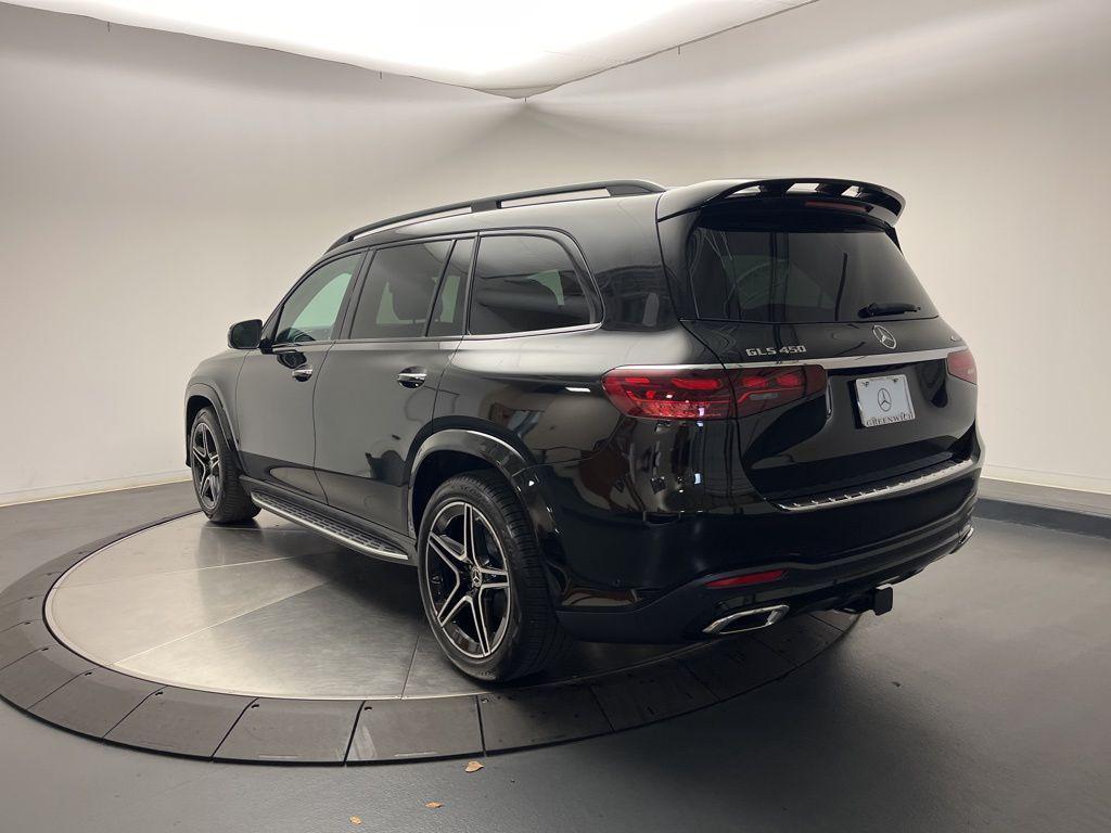 new 2026 Mercedes-Benz GLS 450 car, priced at $98,620