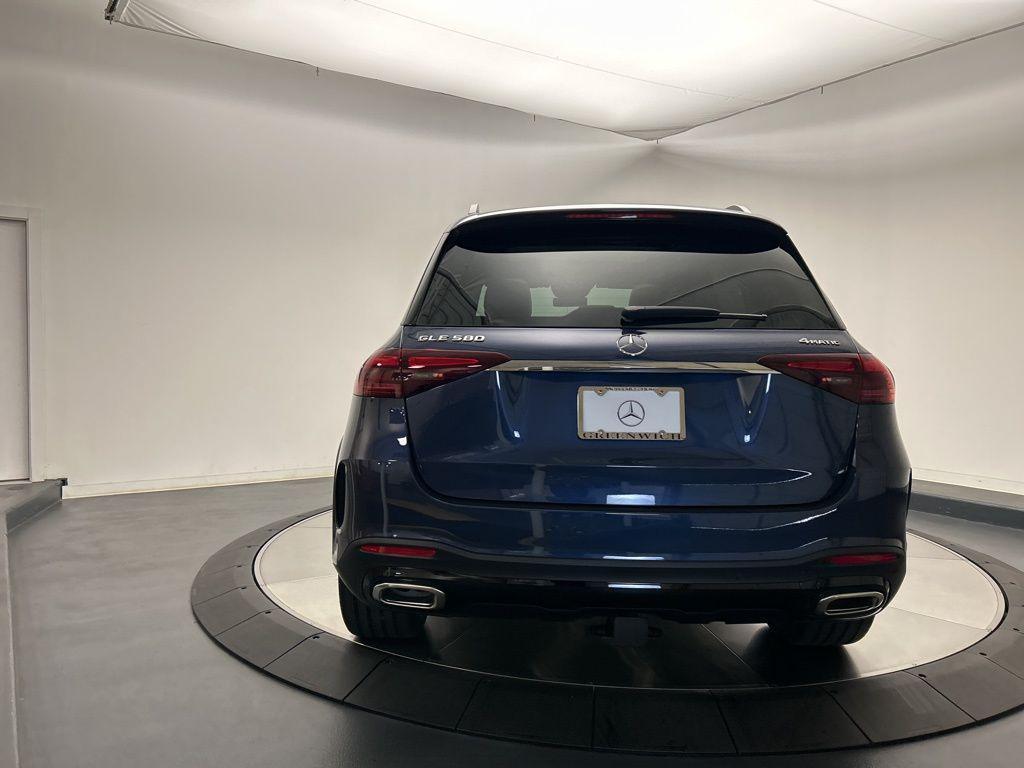 new 2026 Mercedes-Benz GLE 580 car, priced at $94,250