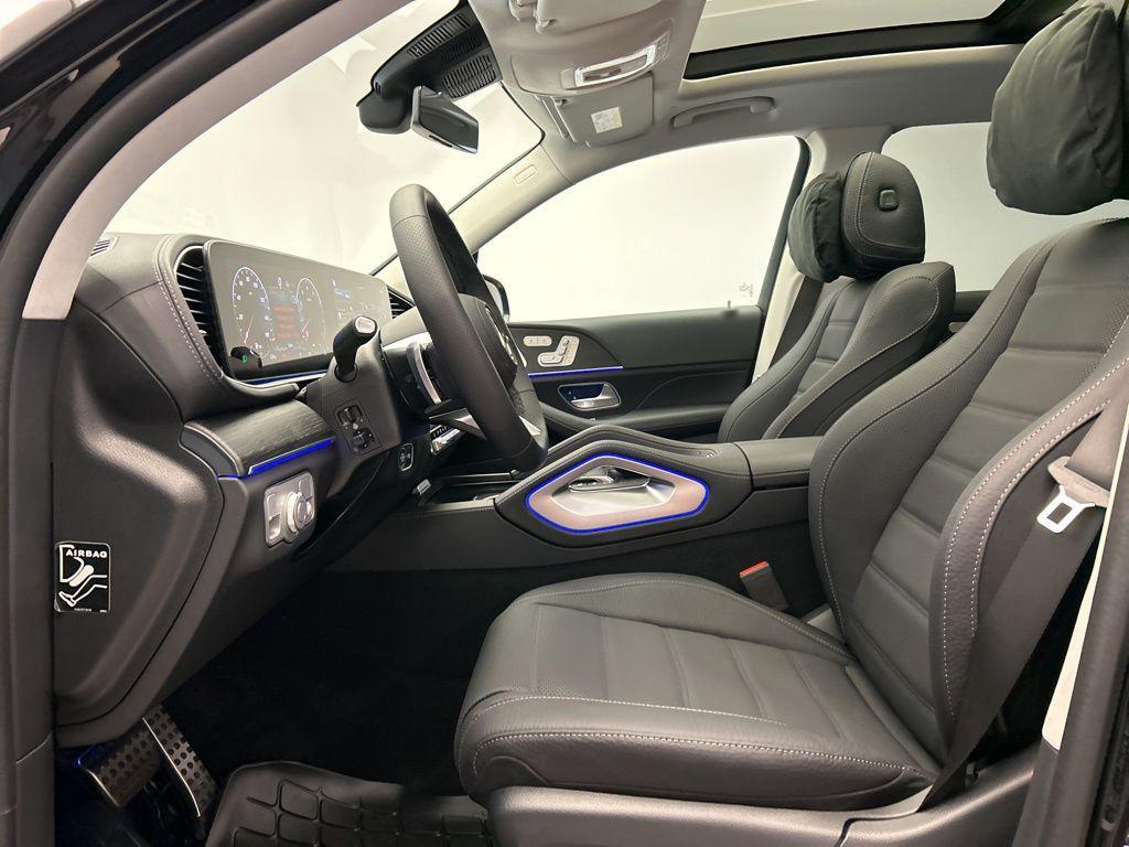 new 2026 Mercedes-Benz GLS 450 car, priced at $99,320