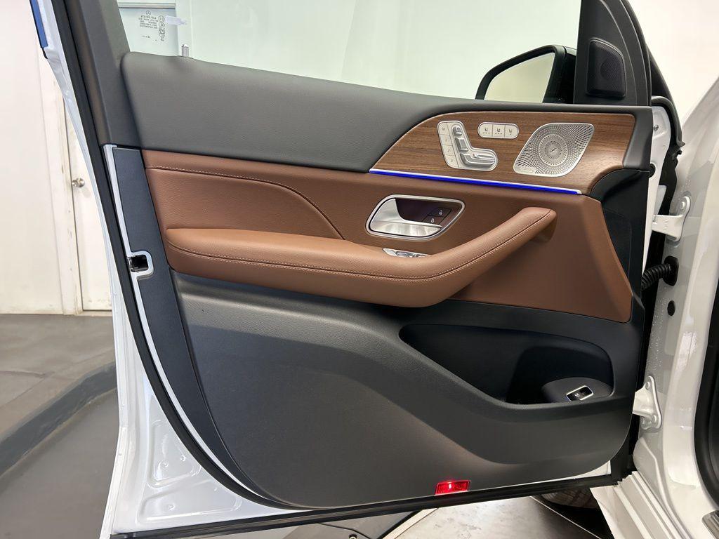 new 2026 Mercedes-Benz GLE 350 car, priced at $74,435