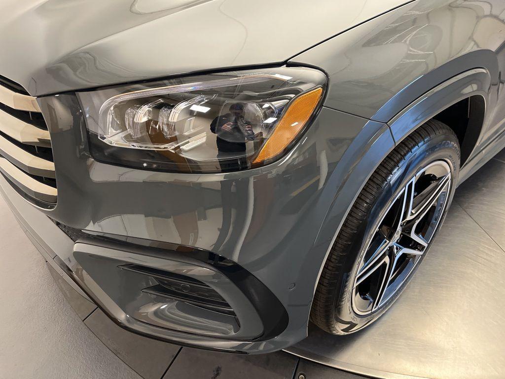 new 2026 Mercedes-Benz GLS 450 car, priced at $96,500