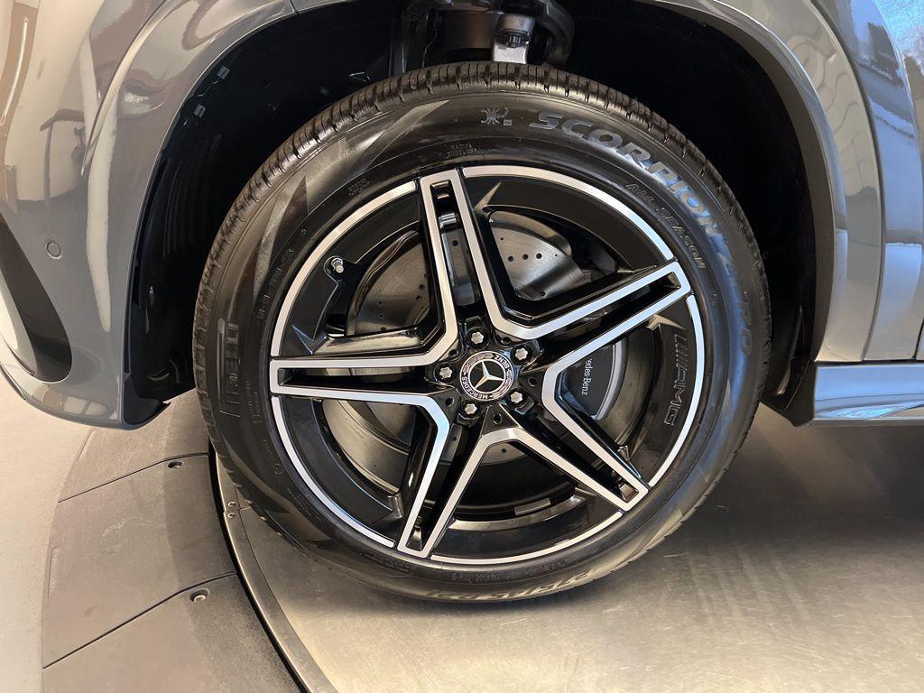 new 2026 Mercedes-Benz GLS 450 car, priced at $96,500