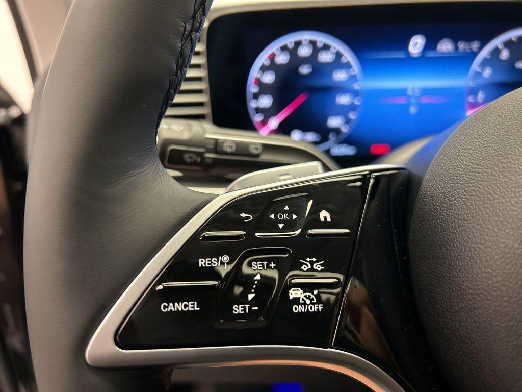 new 2026 Mercedes-Benz GLS 450 car, priced at $92,950