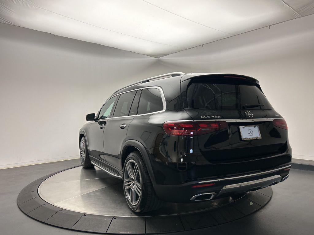 new 2026 Mercedes-Benz GLS 450 car, priced at $92,950