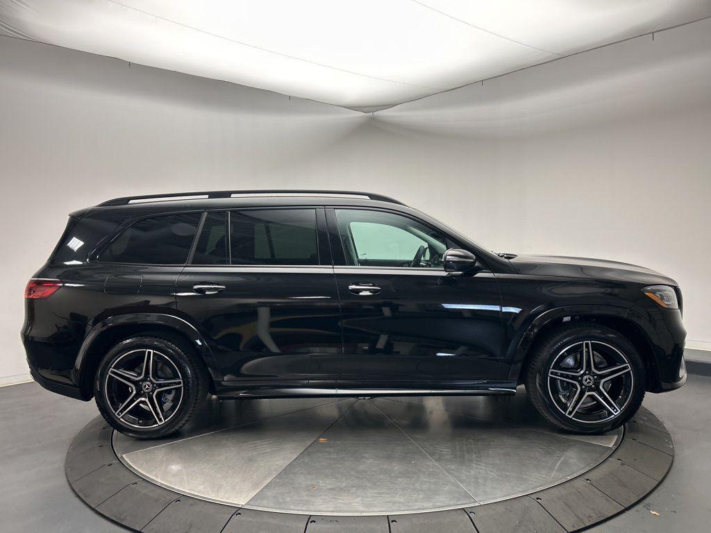 new 2026 Mercedes-Benz GLS 450 car, priced at $96,195