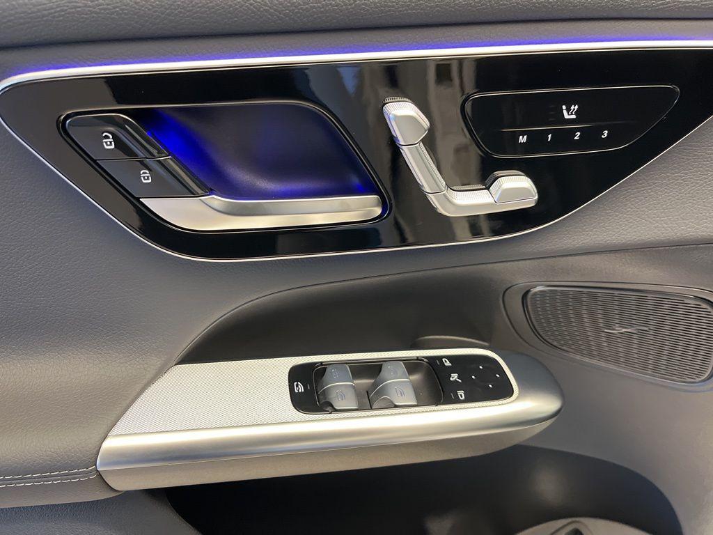 new 2026 Mercedes-Benz GLC 300 car, priced at $54,335