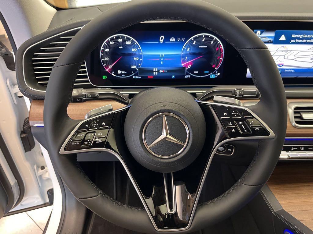 new 2026 Mercedes-Benz GLS 450 car, priced at $93,565