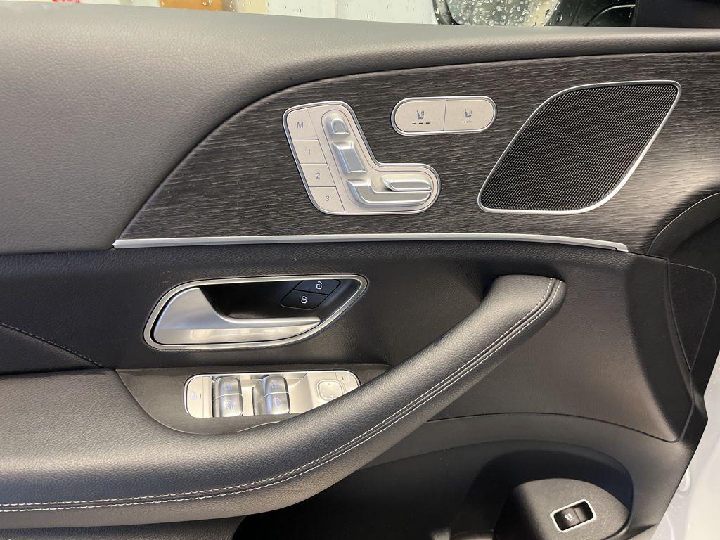 used 2025 Mercedes-Benz GLE 350 car, priced at $61,850