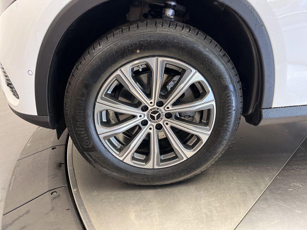 new 2026 Mercedes-Benz GLC 300 car, priced at $54,335