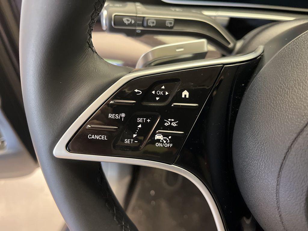 new 2025 Mercedes-Benz GLE 350 car, priced at $75,385