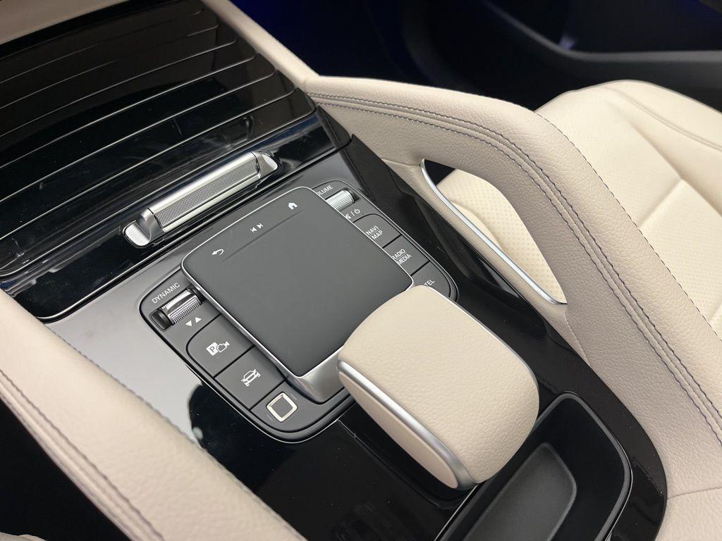 new 2025 Mercedes-Benz GLE 350 car, priced at $77,035