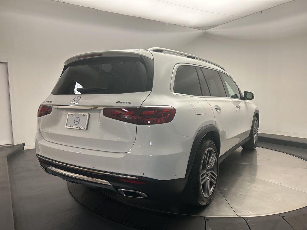 new 2026 Mercedes-Benz GLS 450 car, priced at $92,300