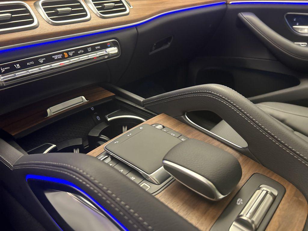 new 2026 Mercedes-Benz GLS 450 car, priced at $92,300