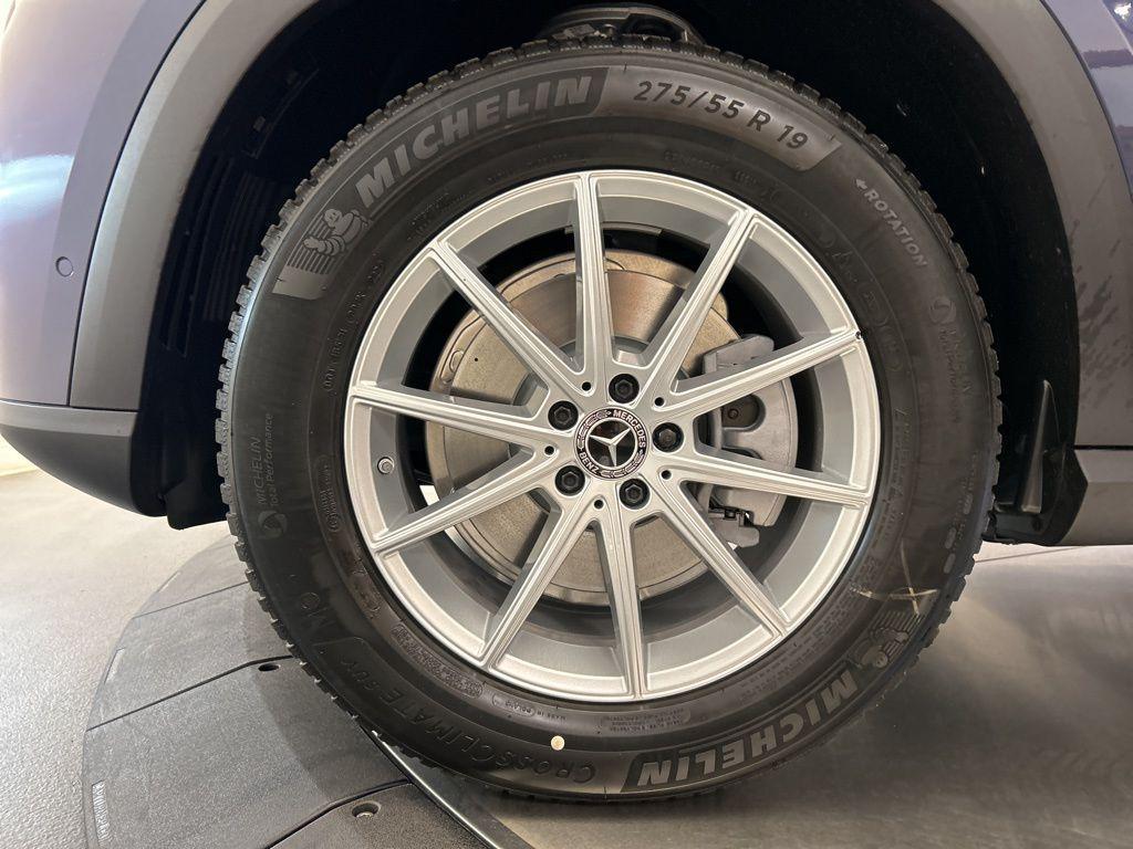 new 2026 Mercedes-Benz GLE 350 car, priced at $69,350