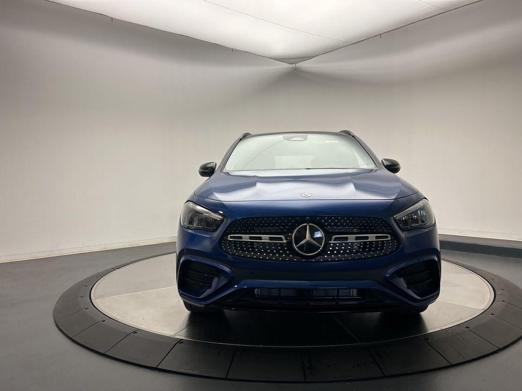 new 2025 Mercedes-Benz GLA 250 car, priced at $53,850