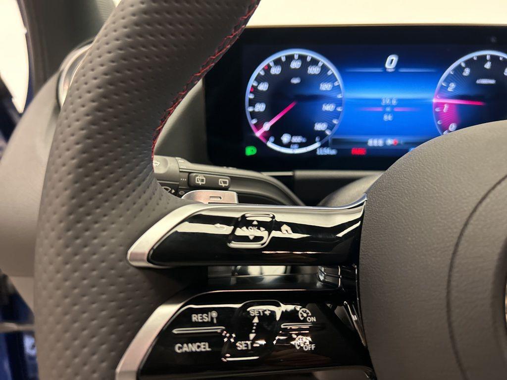 new 2025 Mercedes-Benz GLA 250 car, priced at $53,850