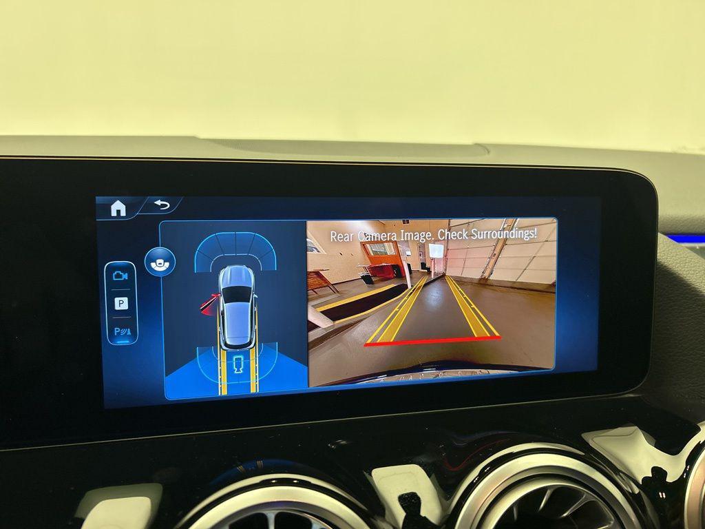 new 2025 Mercedes-Benz GLA 250 car, priced at $53,850