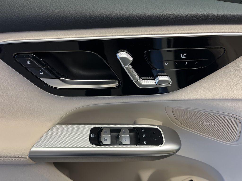 new 2026 Mercedes-Benz GLC 300 car, priced at $54,335