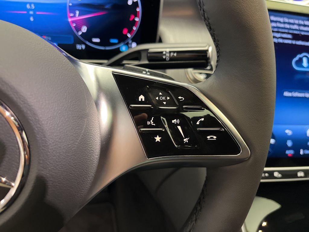 new 2026 Mercedes-Benz GLC 300 car, priced at $59,490