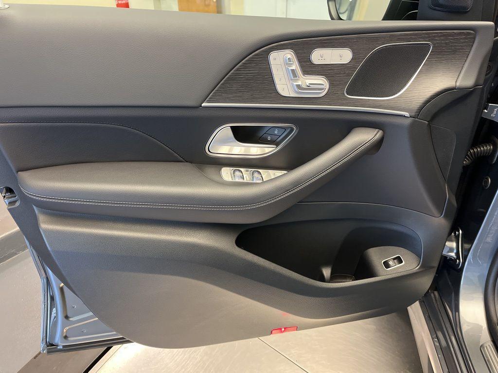 new 2025 Mercedes-Benz GLE 350 car, priced at $71,775