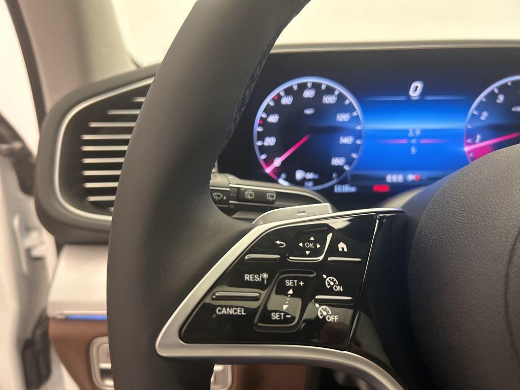 new 2026 Mercedes-Benz GLE 350 car, priced at $68,440