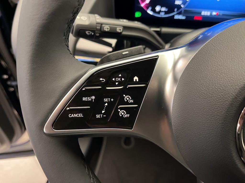 new 2026 Mercedes-Benz GLA 250 car, priced at $45,250