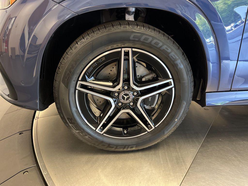 new 2026 Mercedes-Benz GLE 450 car, priced at $81,190