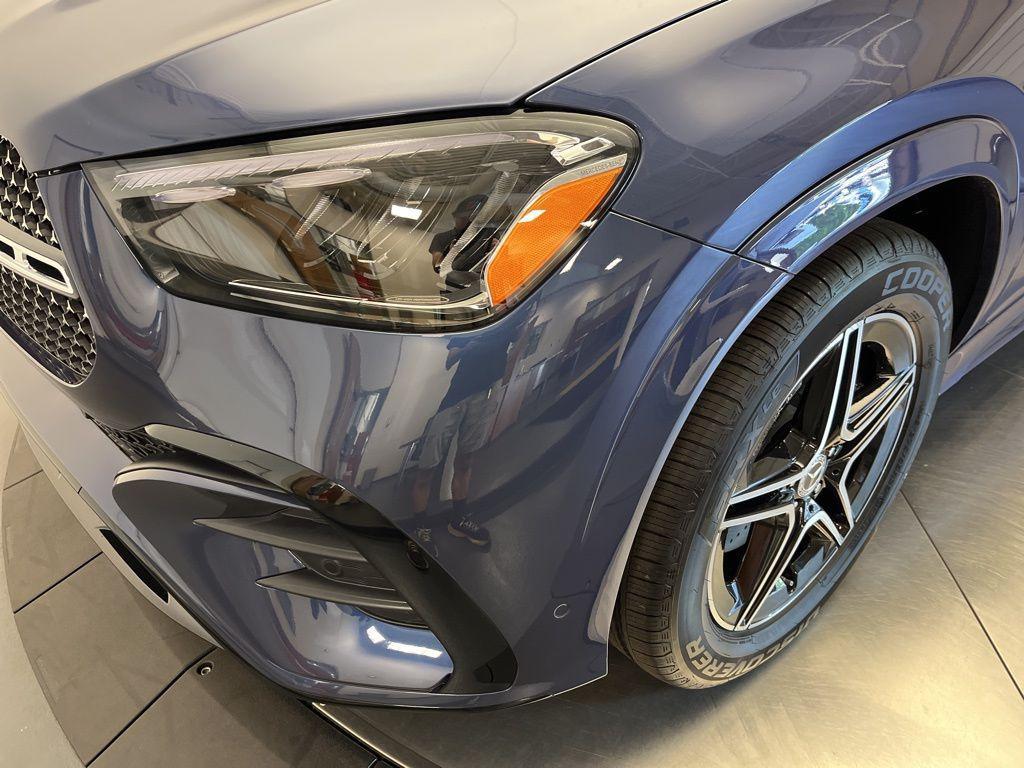 new 2026 Mercedes-Benz GLE 450 car, priced at $81,190