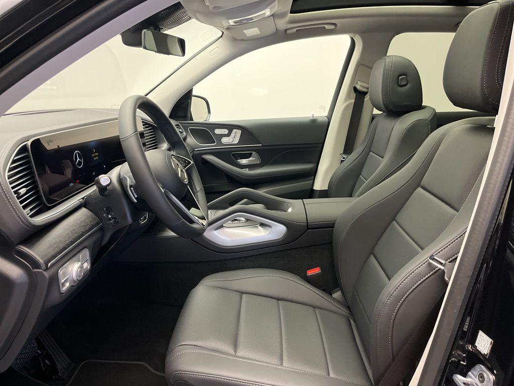 new 2026 Mercedes-Benz GLE 450 car, priced at $75,510