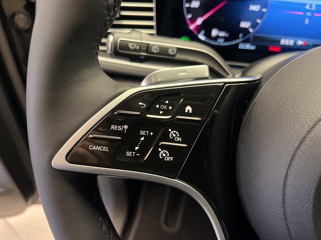 new 2026 Mercedes-Benz GLE 450 car, priced at $75,510