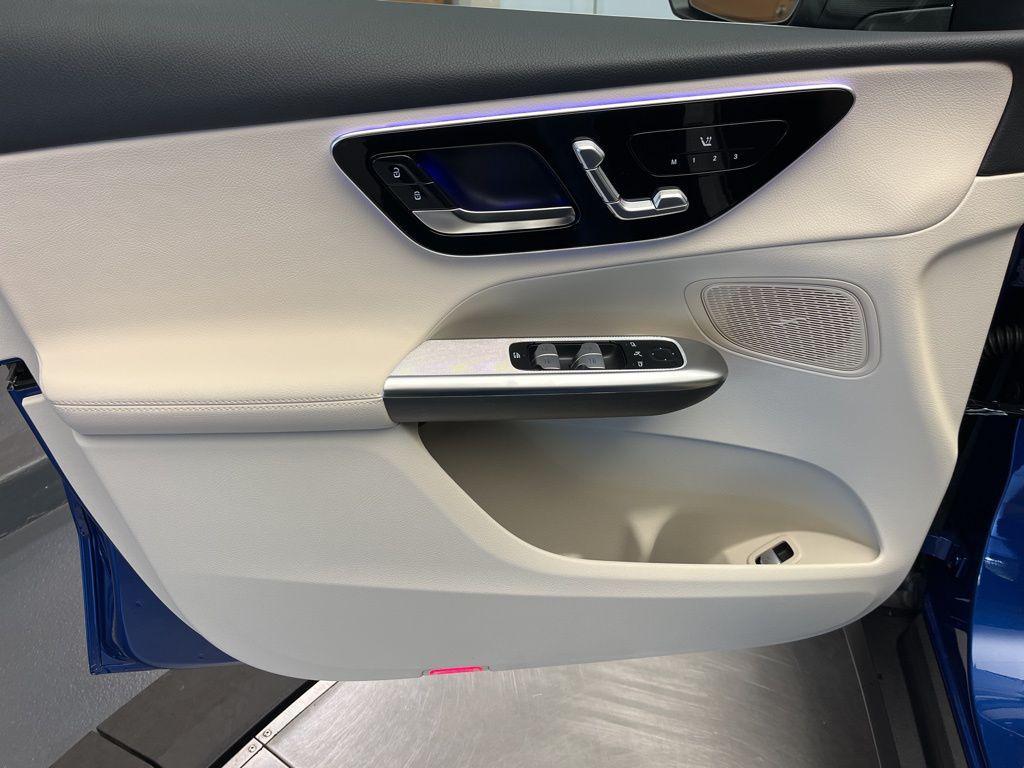 new 2026 Mercedes-Benz GLC 300 car, priced at $55,335