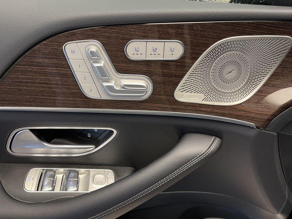 new 2026 Mercedes-Benz GLE 450 car, priced at $77,335