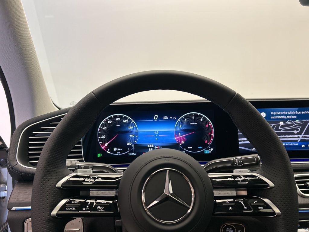 new 2026 Mercedes-Benz GLS 450 car, priced at $95,595