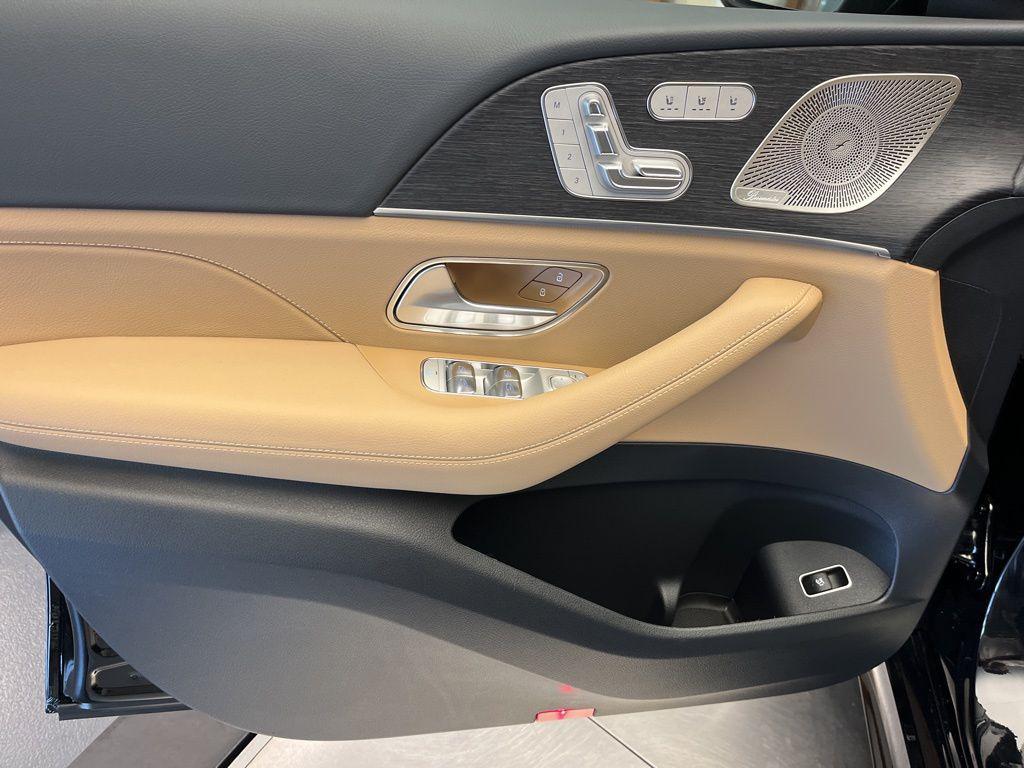 new 2026 Mercedes-Benz GLS 450 car, priced at $97,215
