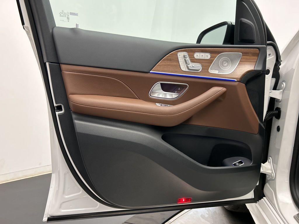 new 2026 Mercedes-Benz GLE 350 car, priced at $74,435