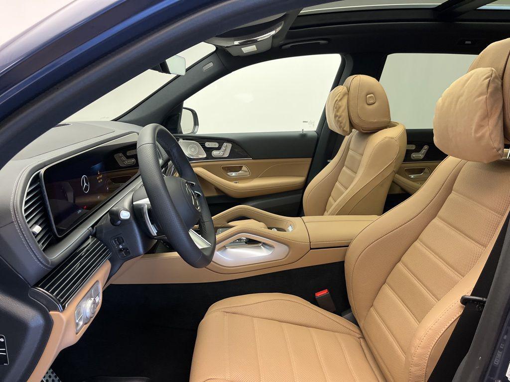 new 2026 Mercedes-Benz GLS 580 car, priced at $121,420