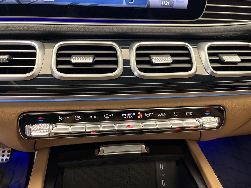 new 2026 Mercedes-Benz GLS 580 car, priced at $121,420