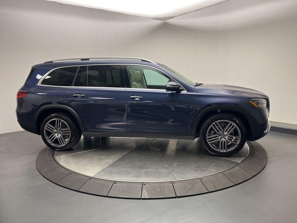 new 2026 Mercedes-Benz GLS 450 car, priced at $91,945