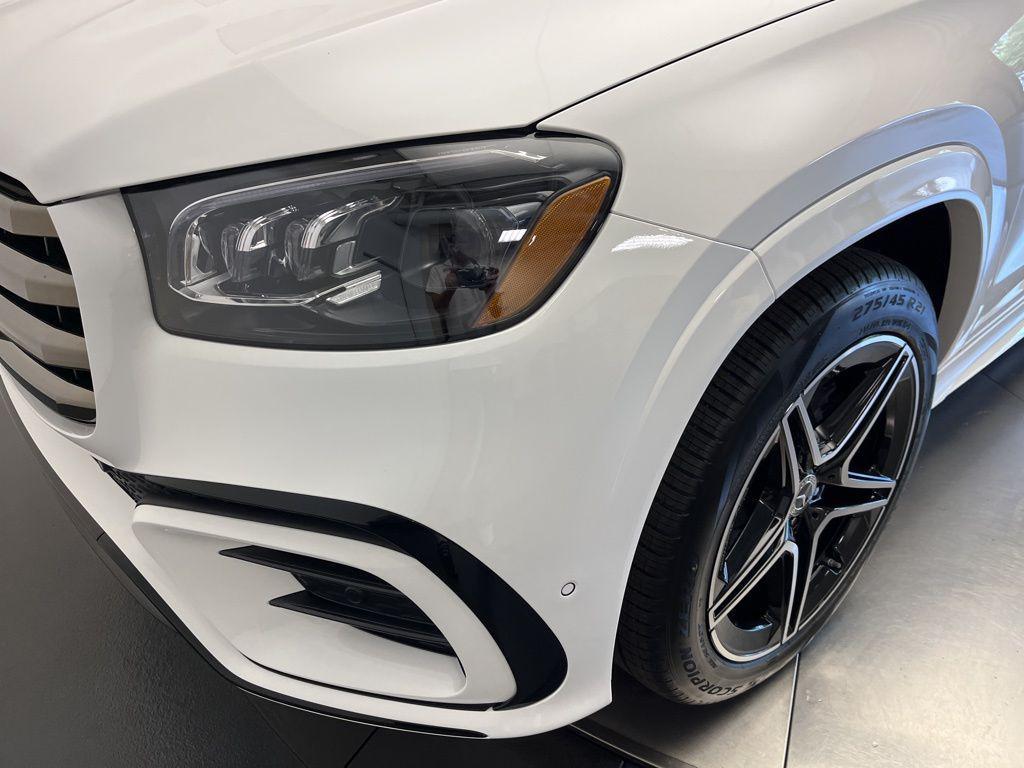 new 2026 Mercedes-Benz GLS 450 car, priced at $97,715