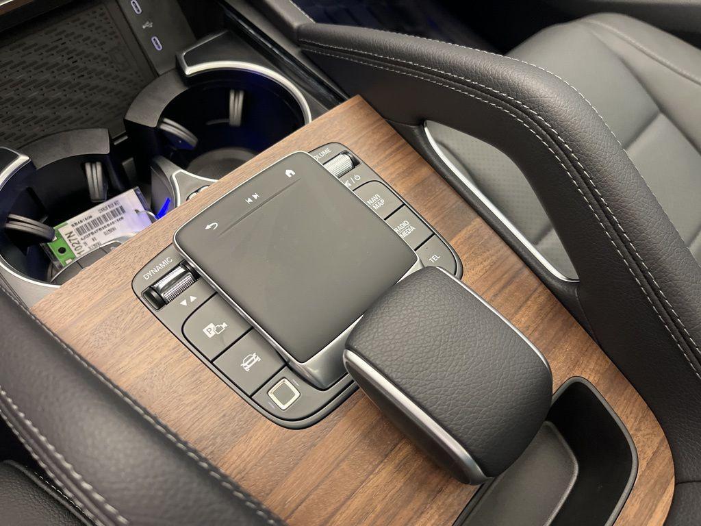 new 2025 Mercedes-Benz GLE 350 car, priced at $70,775