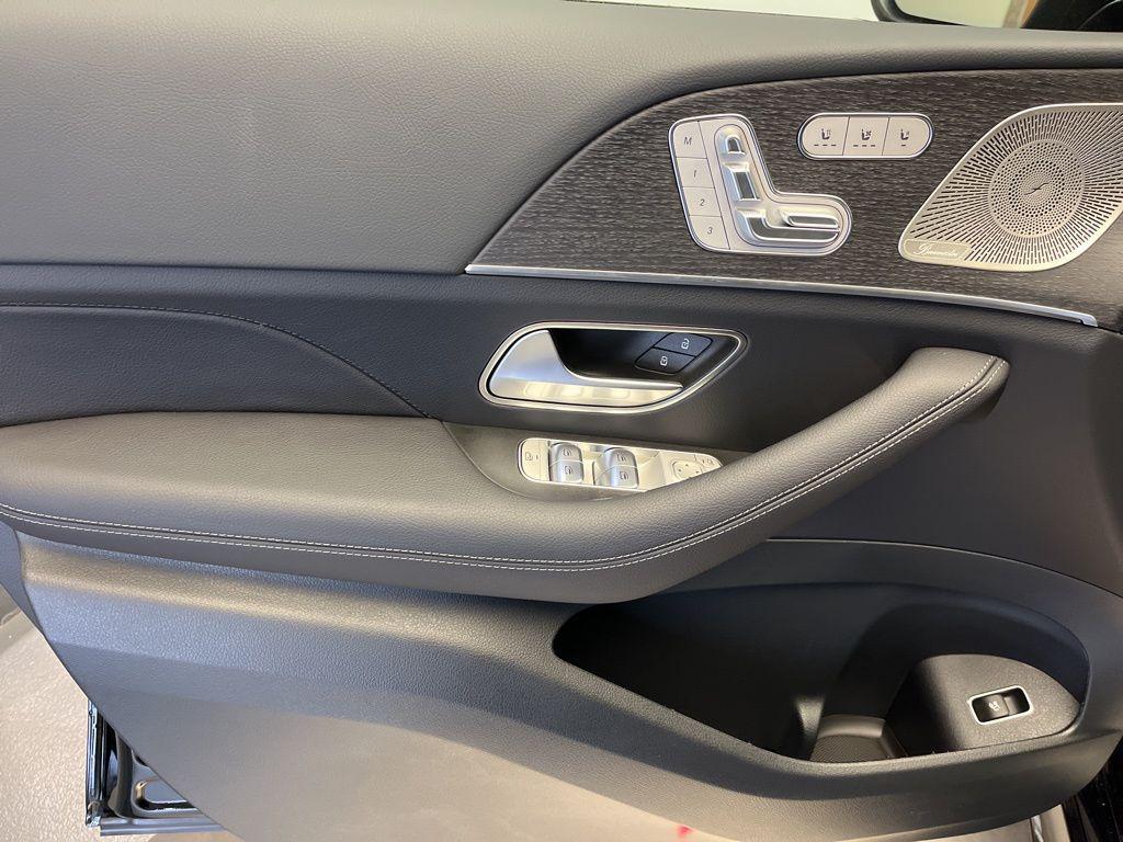 new 2026 Mercedes-Benz GLE 350 car, priced at $74,670