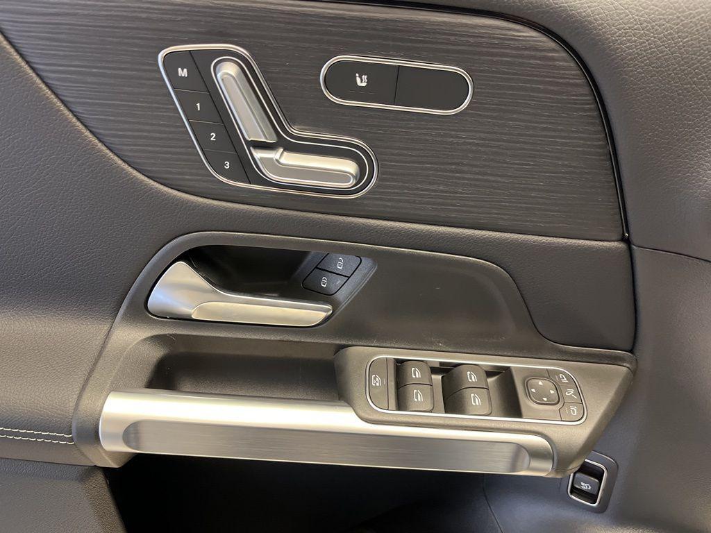 new 2026 Mercedes-Benz GLB 250 car, priced at $50,610