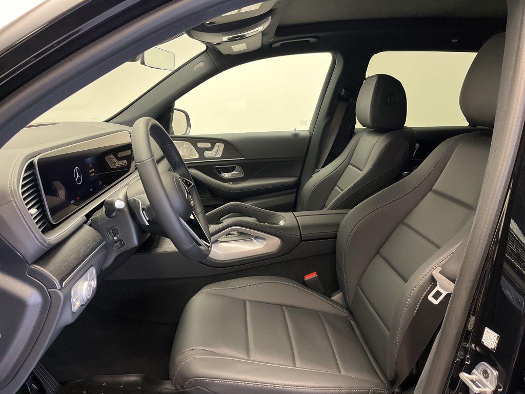 new 2026 Mercedes-Benz GLS 450 car, priced at $93,845