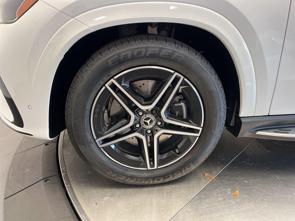 new 2026 Mercedes-Benz GLE 450 car, priced at $84,300