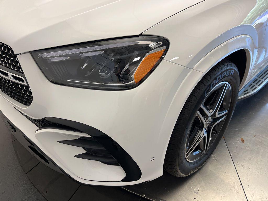 new 2026 Mercedes-Benz GLE 450 car, priced at $84,300