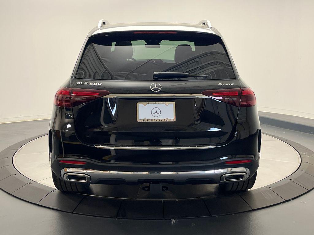 new 2025 Mercedes-Benz GLE 580 car, priced at $93,465
