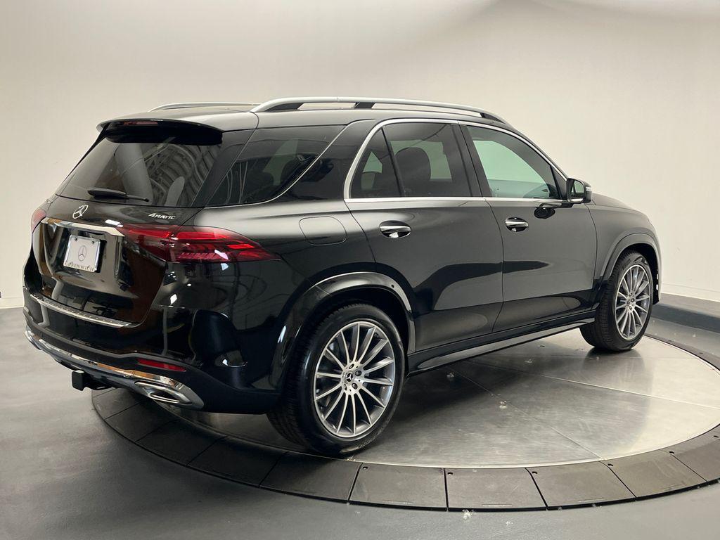 new 2025 Mercedes-Benz GLE 580 car, priced at $93,465